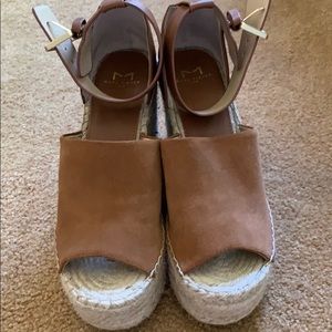 Marc Fisher Adalyn Espadrille Wedges 8.5